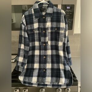 Banana Republic| plaid shacket size small